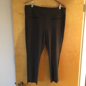 NWOT Athleta ankle pants